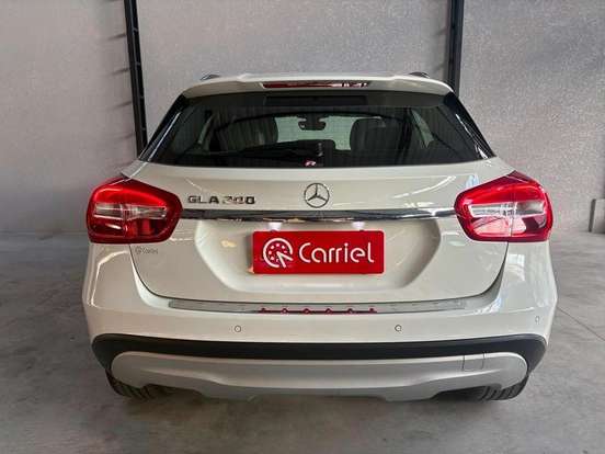 MERCEDES-BENZ-GLA 200-1.6 CGI STYLE 16V TURBO FLEX 4P AUTOMÁTICO MERCEDES-BENZ-GLA 200-2017