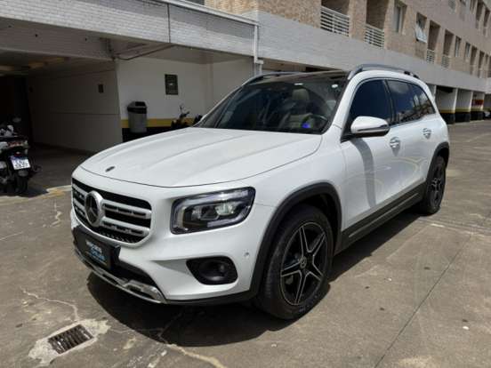 MERCEDES-BENZ-GLB 200-2022