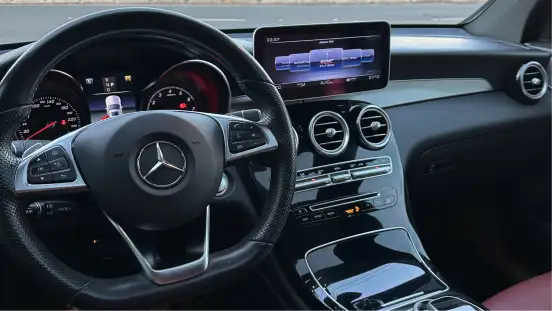 MERCEDES-BENZ-GLC 250-2019