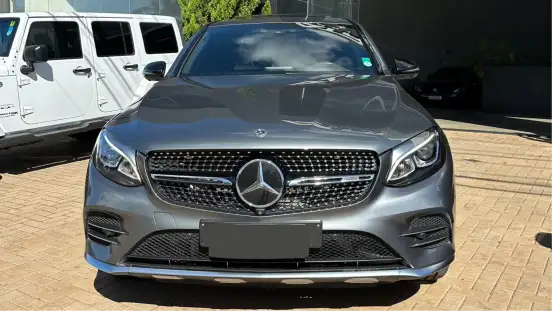MERCEDES-BENZ-GLC 43 AMG-2019