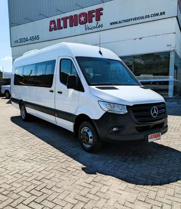 MERCEDES-BENZ-SPRINTER-2021