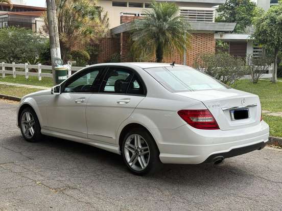 MERCEDES-BENZ-C 250-2012