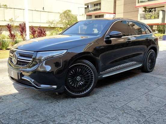 MERCEDES-BENZ-EQC 400-AMG LINE 4MATIC ELÉTRICO MERCEDES-BENZ-EQC 400-2023