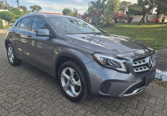 MERCEDES-BENZ-GLA 200-1.6 CGI FLEX ADVANCE 7G-DCT MERCEDES-BENZ-GLA 200-2017