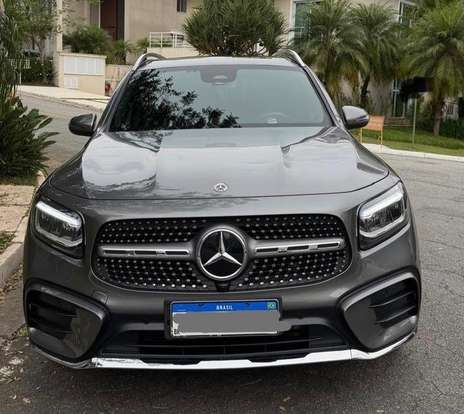 MERCEDES-BENZ-GLB 220-2024