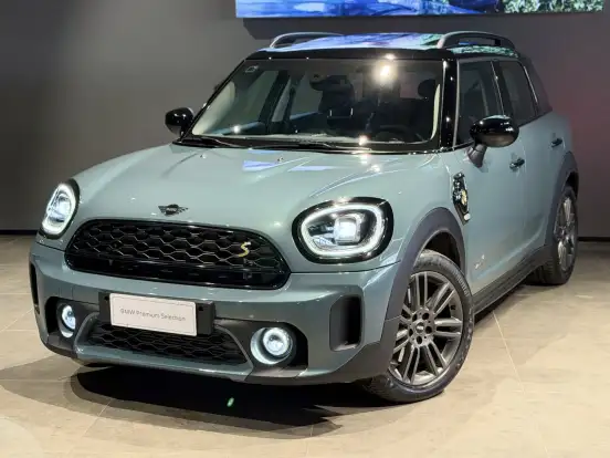 MINI-COUNTRYMAN-2023