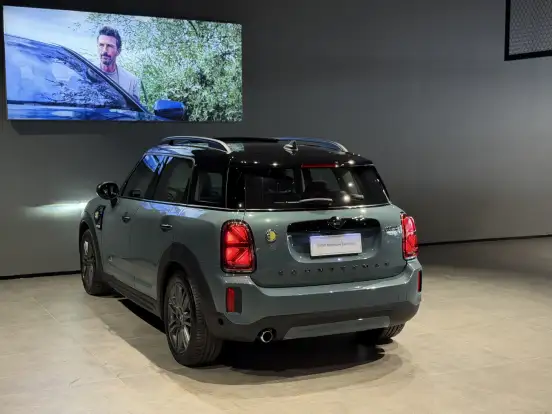 MINI-COUNTRYMAN-2023
