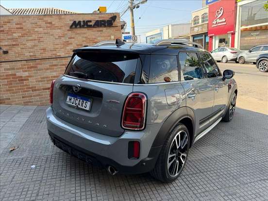 MINI-COUNTRYMAN-2020
