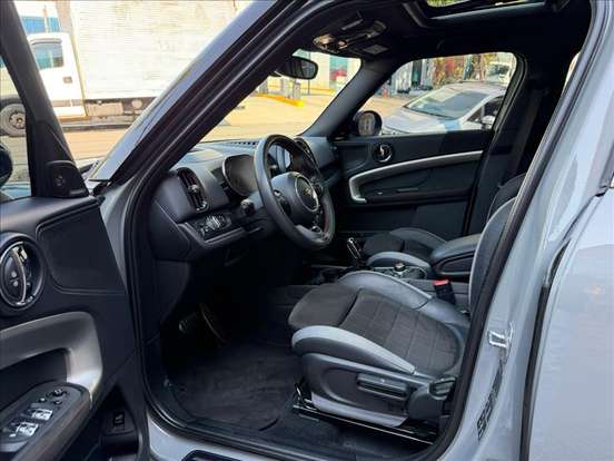 MINI-COUNTRYMAN-2020
