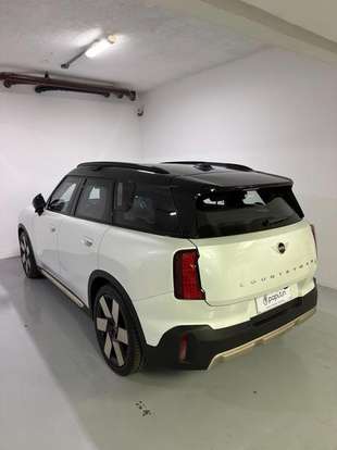 MINI-COUNTRYMAN-2024