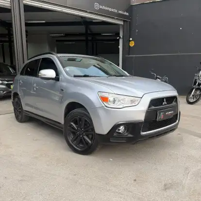 MITSUBISHI-ASX-2012