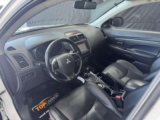 MITSUBISHI-ASX-2012