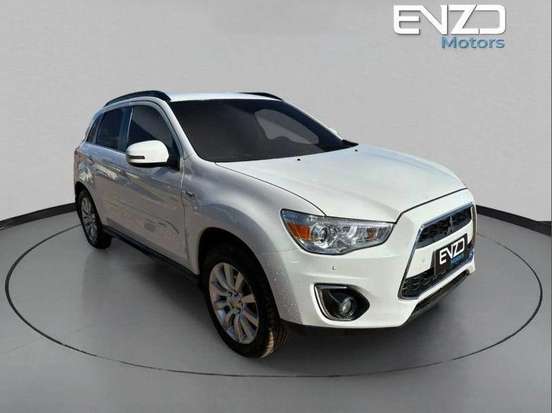 MITSUBISHI-ASX-2015