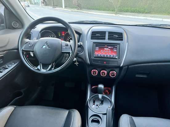 MITSUBISHI-ASX-2021