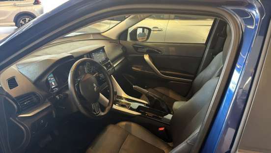 MITSUBISHI-ECLIPSE CROSS-2022