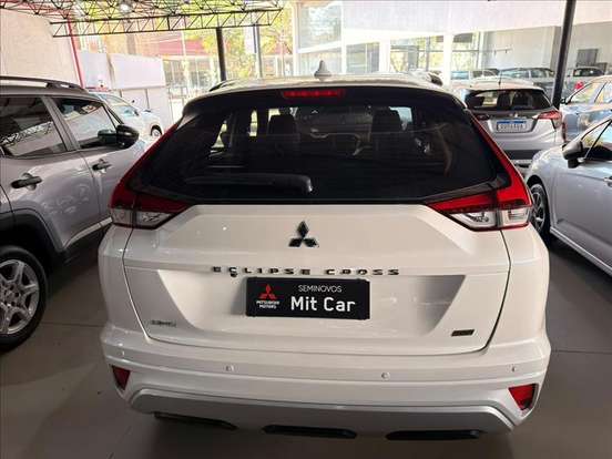 MITSUBISHI-ECLIPSE CROSS-2024