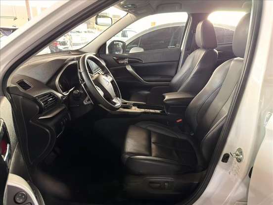 MITSUBISHI-ECLIPSE CROSS-1.5 MIVEC TURBO GASOLINA HPE CVT MITSUBISHI-ECLIPSE CROSS-2024