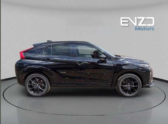 MITSUBISHI-ECLIPSE CROSS-1.5 MIVEC TURBO GASOLINA HPE-S CVT MITSUBISHI-ECLIPSE CROSS-2021
