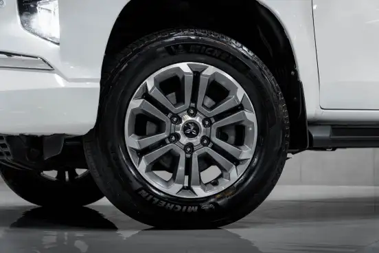 MITSUBISHI-L200 TRITON-2021