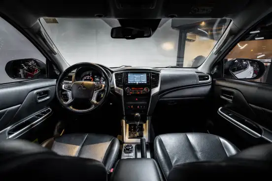MITSUBISHI-L200 TRITON-2021