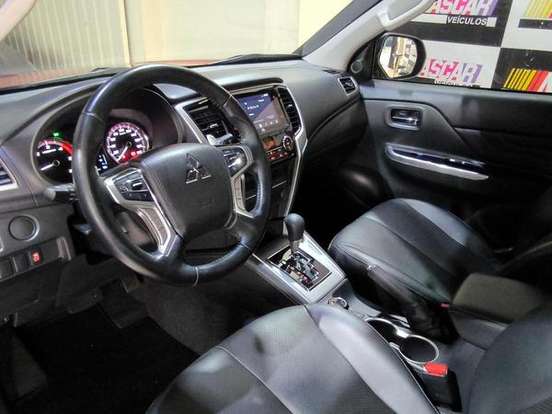 MITSUBISHI-L200 TRITON-2.4 16V TURBO DIESEL SPORT HPE CD 4P 4X4 AUTOMÁTICO MITSUBISHI-L200 TRITON-2023