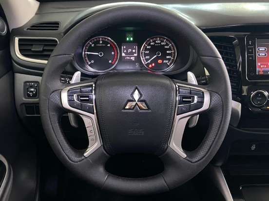 MITSUBISHI-L200 TRITON-2.4 16V TURBO DIESEL SPORT HPE CD 4P 4X4 AUTOMÁTICO MITSUBISHI-L200 TRITON-2018