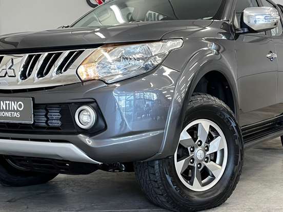 MITSUBISHI-L200 TRITON-2018