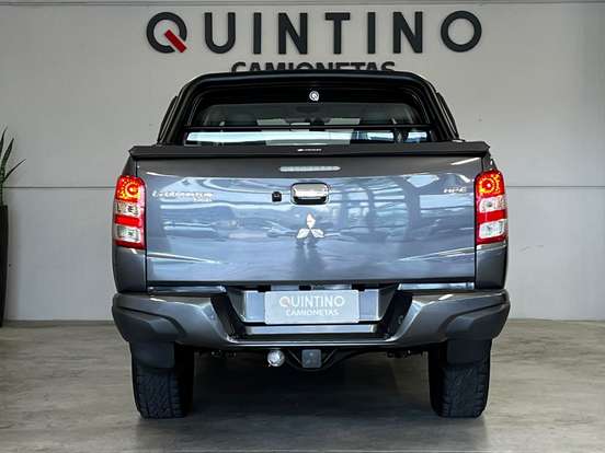 MITSUBISHI-L200 TRITON-2.4 16V TURBO DIESEL SPORT HPE CD 4P 4X4 AUTOMÁTICO MITSUBISHI-L200 TRITON-2018