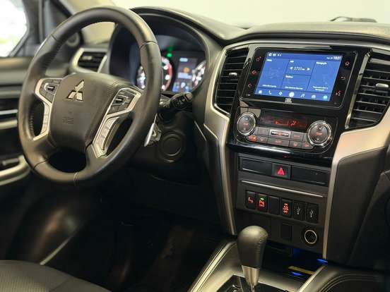 MITSUBISHI-L200 TRITON-2023