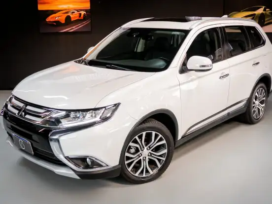MITSUBISHI-OUTLANDER-2.2 4X4 16V DIESEL 4P AUTOMÁTICO MITSUBISHI-OUTLANDER-2017