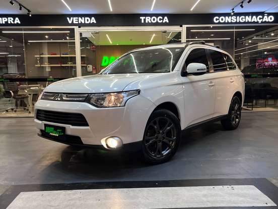 MITSUBISHI-OUTLANDER-2.0 16V GASOLINA 4P AUTOMÁTICO MITSUBISHI-OUTLANDER-2014