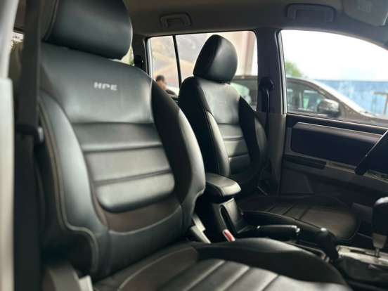 MITSUBISHI-PAJERO-2017