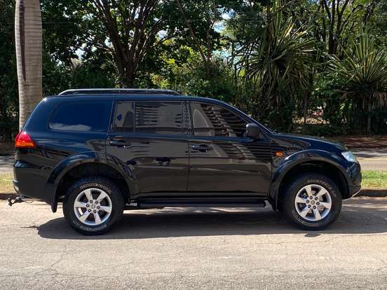 MITSUBISHI-PAJERO DAKAR-3.2 4X4 16V TURBO INTERCOOLER DIESEL 4P AUTOMÁTICO MITSUBISHI-PAJERO DAKAR-2012