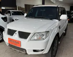 MITSUBISHI PAJERO TR4 2.0 4X2 16V 140CV FLEX 4P AUTOMÁTICO MITSUBISHI PAJERO TR4 2.0 4X2 16V 140CV FLEX 4P AUTOMÁTICO