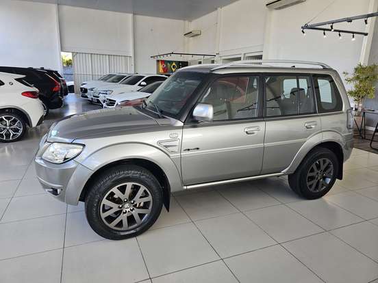 MITSUBISHI-PAJERO TR4-2.0 4X4 16V 140CV FLEX 4P AUTOMÁTICO MITSUBISHI-PAJERO TR4-2014