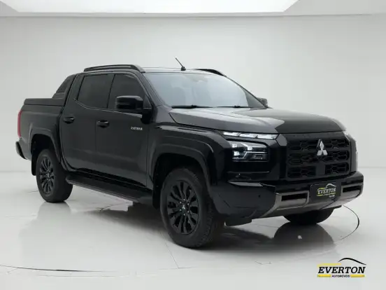 MITSUBISHI-TRITON-2025