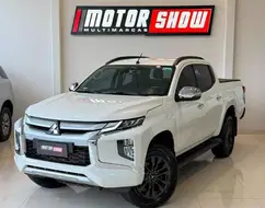 MITSUBISHI TRITON 2.4 BITURBO DIESEL CD HPE 4X4 AUTOMÁTICO MITSUBISHI TRITON 2.4 BITURBO DIESEL CD HPE 4X4 AUTOMÁTICO