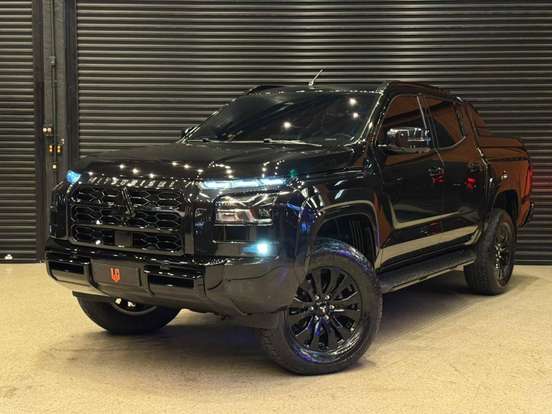 MITSUBISHI-TRITON-2026