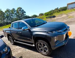 MITSUBISHI L200 TRITON 2.4 16V TURBO DIESEL SPORT HPE CD 4P 4X4 AUTOMÁTICO MITSUBISHI L200 TRITON 2.4 16V TURBO DIESEL SPORT HPE CD 4P 4X4 AUTOMÁTICO