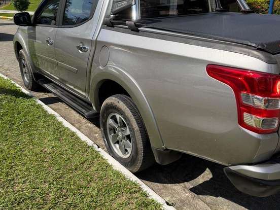 MITSUBISHI-L200 TRITON-2.4 16V TURBO DIESEL SPORT HPE CD 4P 4X4 AUTOMÁTICO MITSUBISHI-L200 TRITON-2018