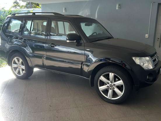 MITSUBISHI-PAJERO FULL-3.8 HPE 4X4 V6 24V GASOLINA 4P AUTOMÁTICO MITSUBISHI-PAJERO FULL-2012