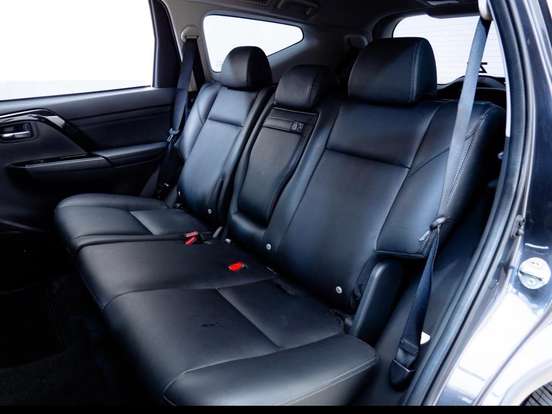 MITSUBISHI-PAJERO SPORT-2.4 16V MIVEC TURBO DIESEL LEGEND AWD AUTOMÁTICO MITSUBISHI-PAJERO SPORT-2024