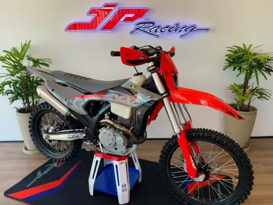 MXF 270 FI 