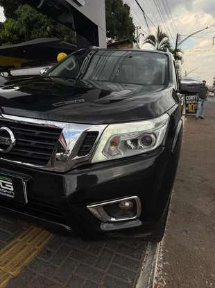 NISSAN-FRONTIER-2020