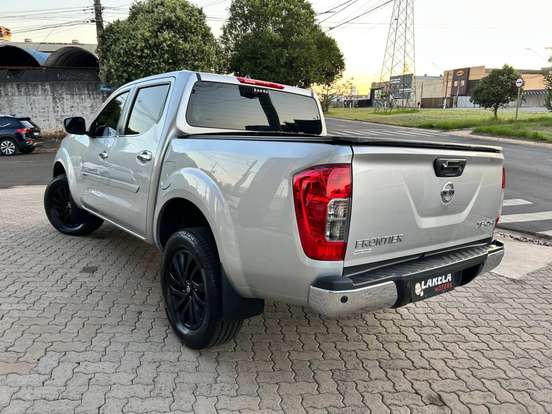 NISSAN-FRONTIER-2021