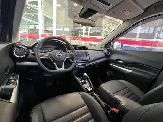 NISSAN-KICKS-2023