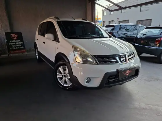 NISSAN LIVINA 1.8 SL X-GEAR 16V FLEX 4P AUTOMÁTICO NISSAN LIVINA 1.8 SL X-GEAR 16V FLEX 4P AUTOMÁTICO