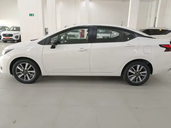 NISSAN-VERSA-1.6 16V FLEX SR XTRONIC NISSAN-VERSA-2025