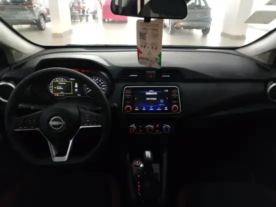NISSAN-VERSA-2025