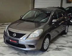 NISSAN VERSA 1.6 16V FLEX SV 4P MANUAL NISSAN VERSA 1.6 16V FLEX SV 4P MANUAL